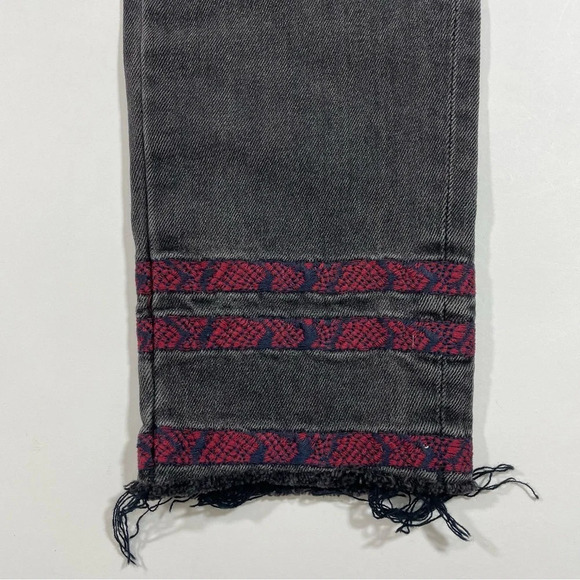 Driftwood Jackie Skinny Jeans Raw Hem Embroidered - Picture 3 of 9
